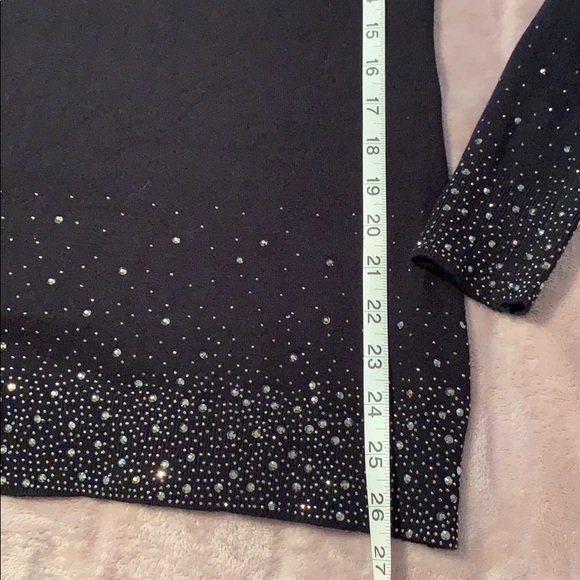 Sweater - Picture 3 of 3